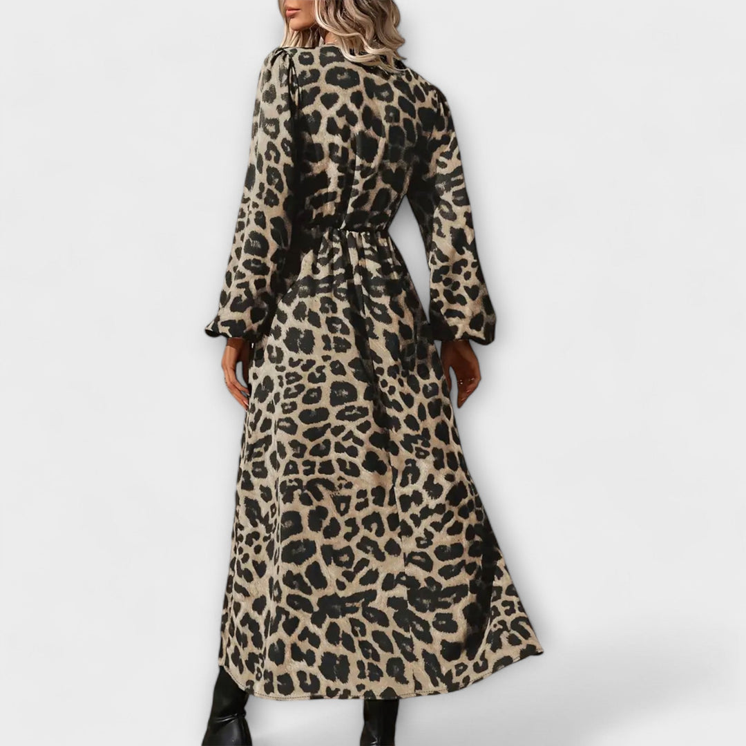 Natalie - Stylish Dress with Leopard Print
