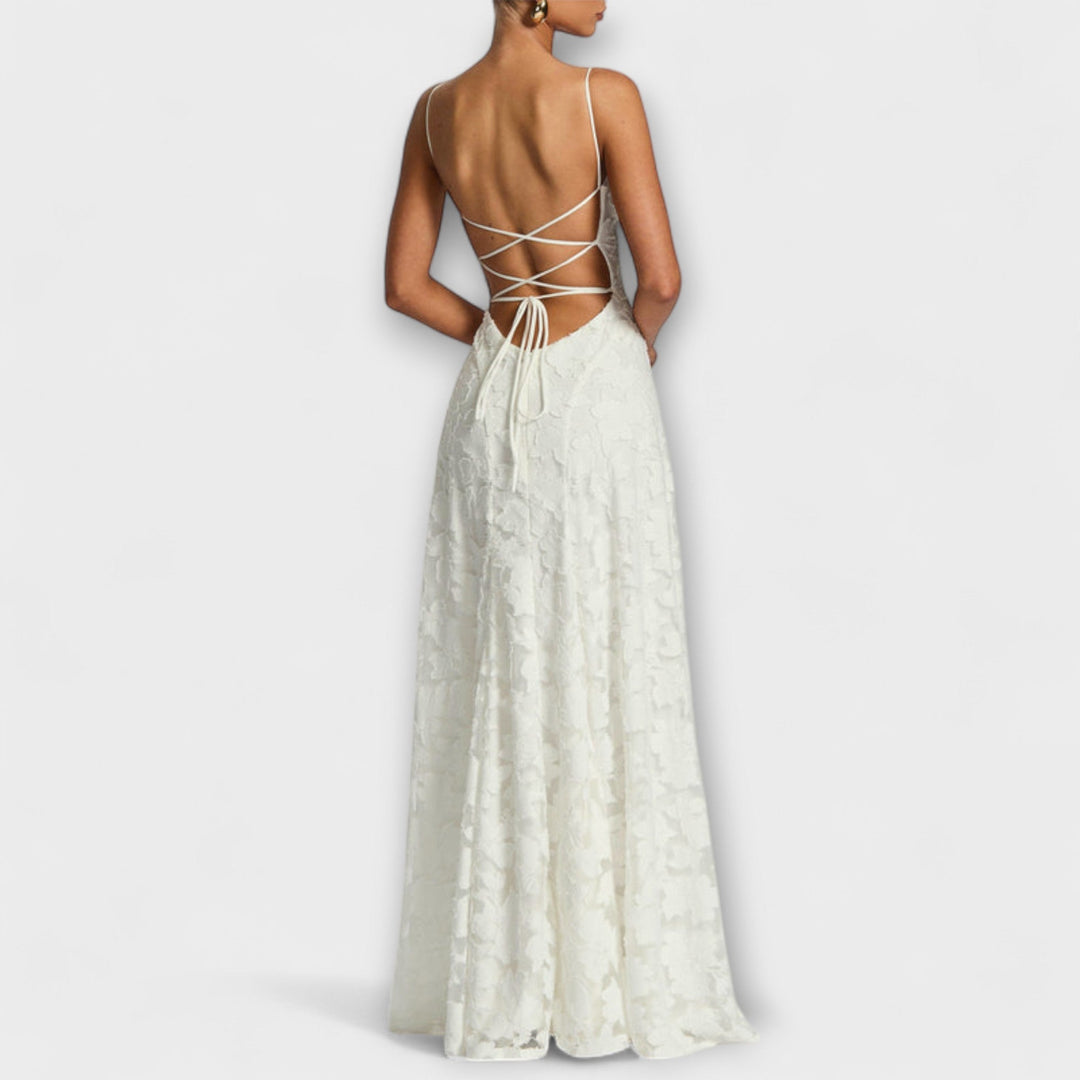 Kairi - Stylish Floral Lace Maxi Dress with Spaghetti Straps