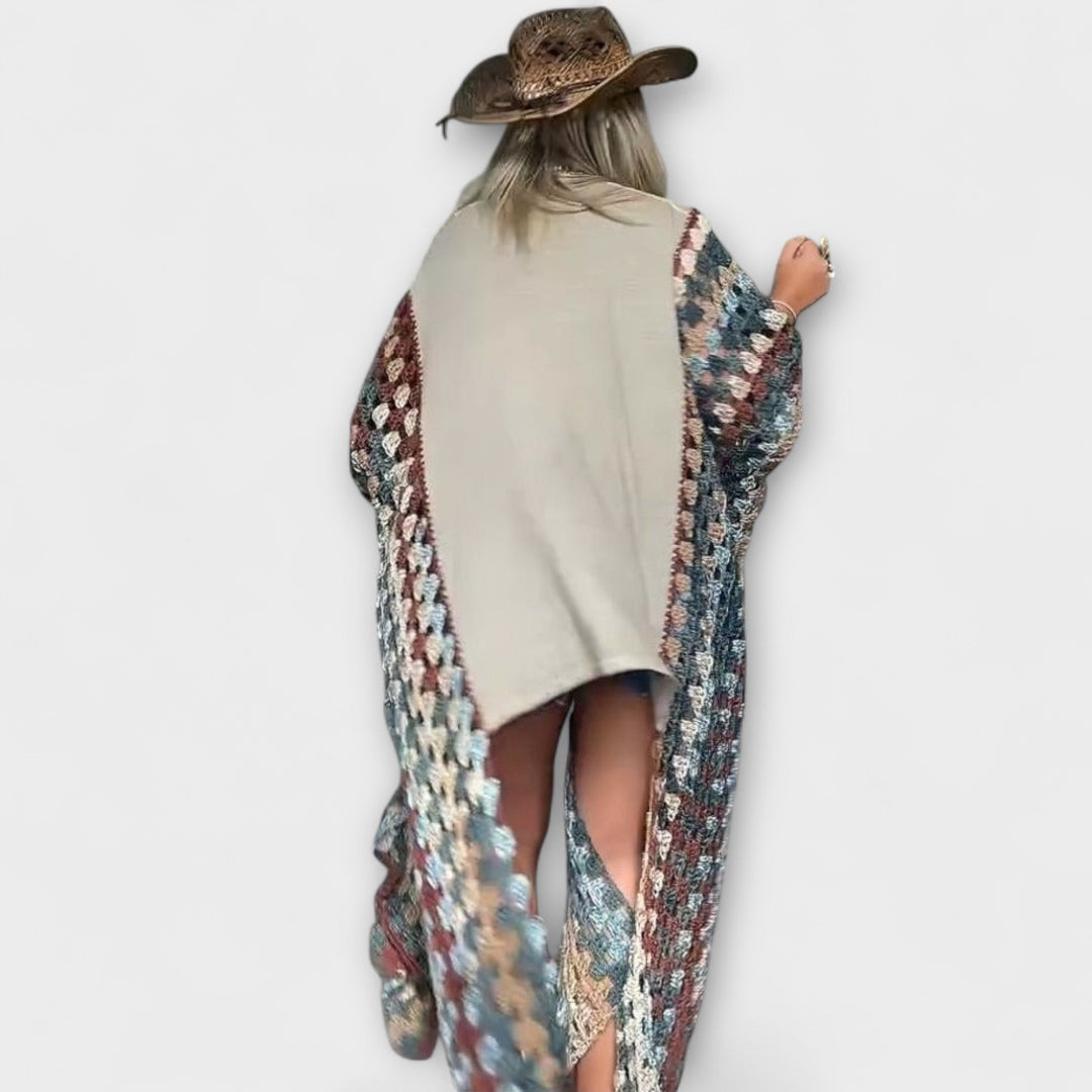 Molly - Cardina Crochet T-Shirt