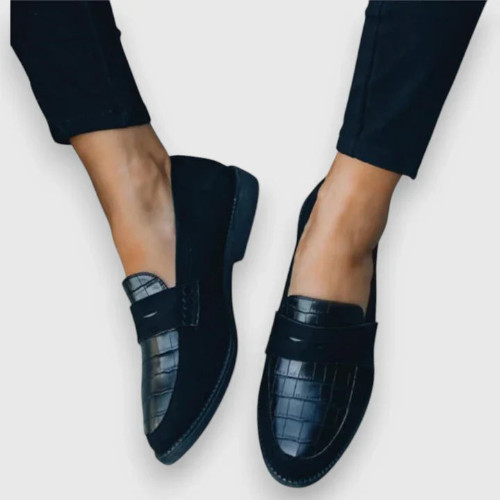 Flixie | Elegant Loafers