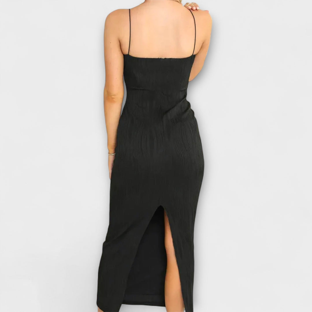 Chic sleeveless ruched long dress