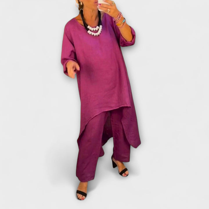 Tabea - Linen Suit with Round Neckline